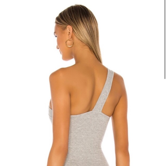 Superdown Sadra One-Shoulder Gray Tank Bodysuit, Like New - Picture 4 of 8